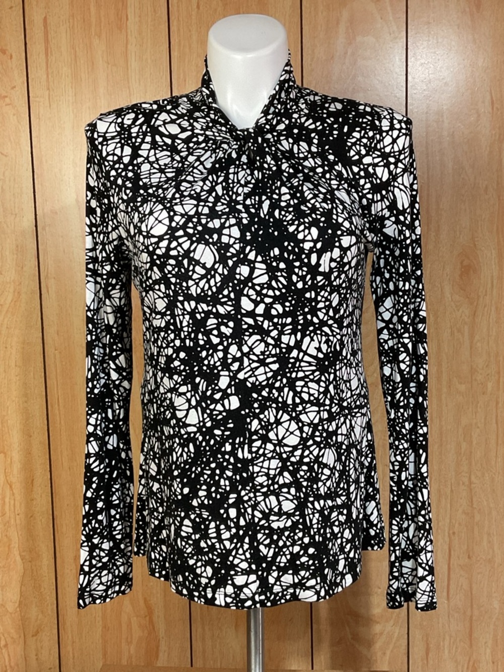 Cable & Gauge Black & White Abstract Print Long-Sleeve Blouse SZ - XL